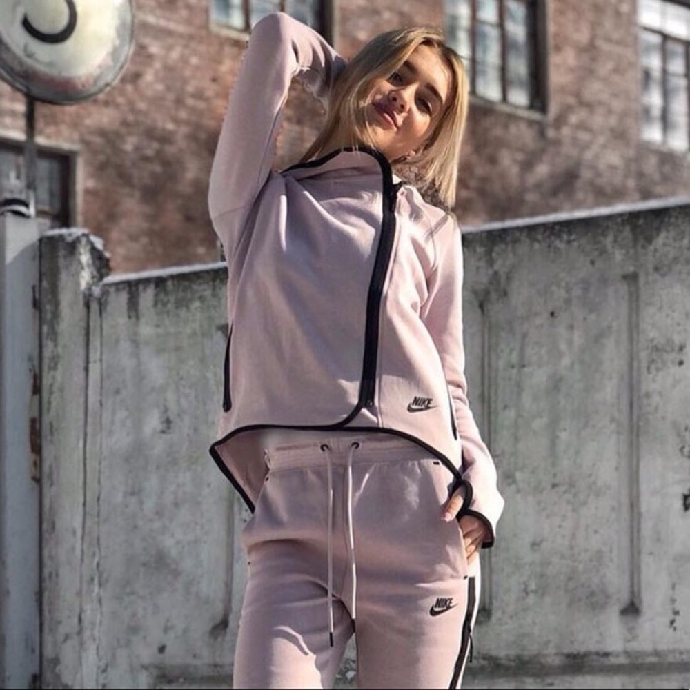 Nike Sportswear Tech Fleece Women's Full Zip Cape Hoodie and Sweatpants outfit
